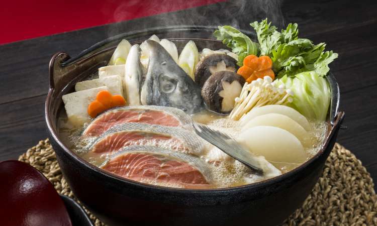 อิชิคาริ นาเบะ (Ishikari Nabe)