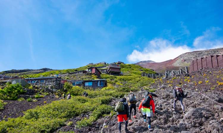 ช่วงแรกของเส้นทางโยชิดะ (Yoshida Trail)