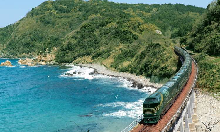 Twilight Express Mizukaze