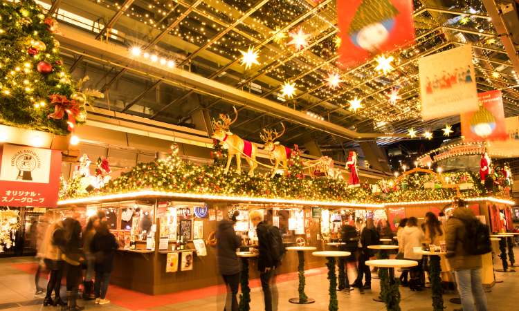 ตลาดคริสต์มาส รปปงงิ ฮิลล์ (Roppongi Hills Christmas Market)
