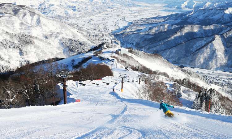 Yuzawa Kogen Ski Resort
