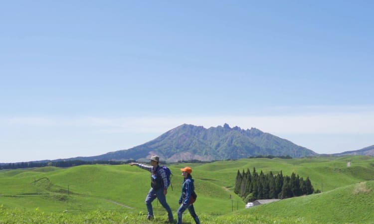 mount aso travel