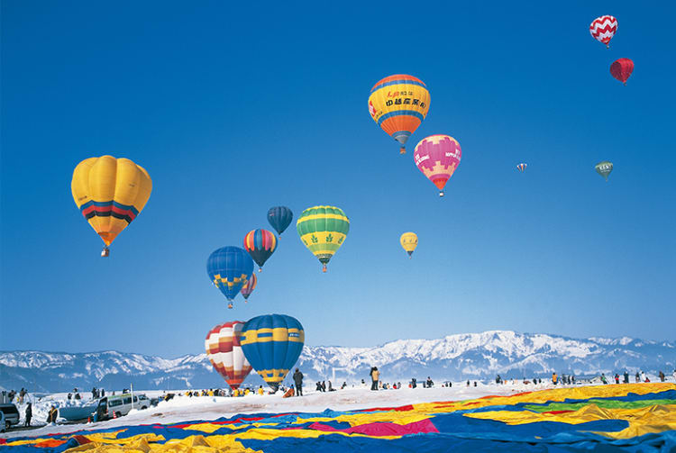 Hot Air Balloons, Japan Snow