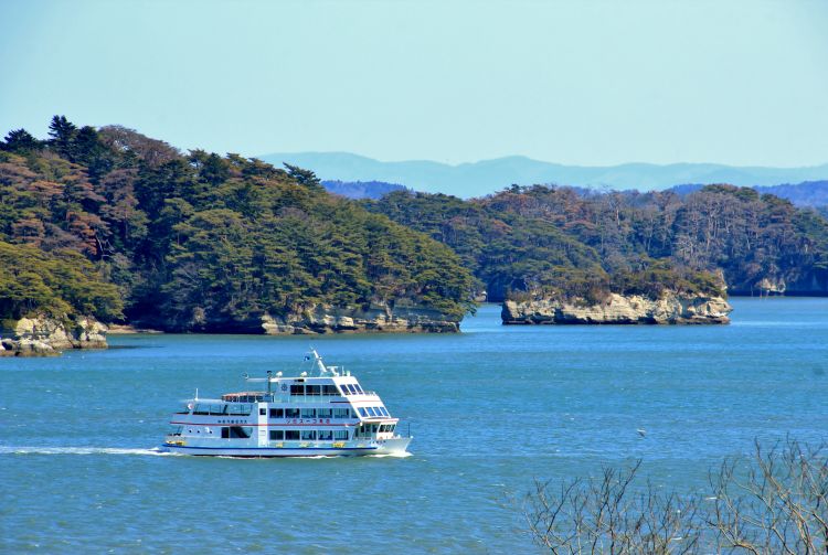 matsushima cruise winter