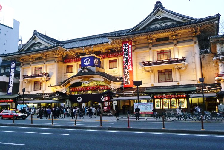 best places to visit japan june