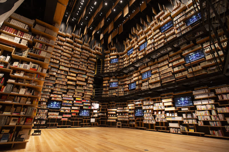 kadokawa museum in saitama