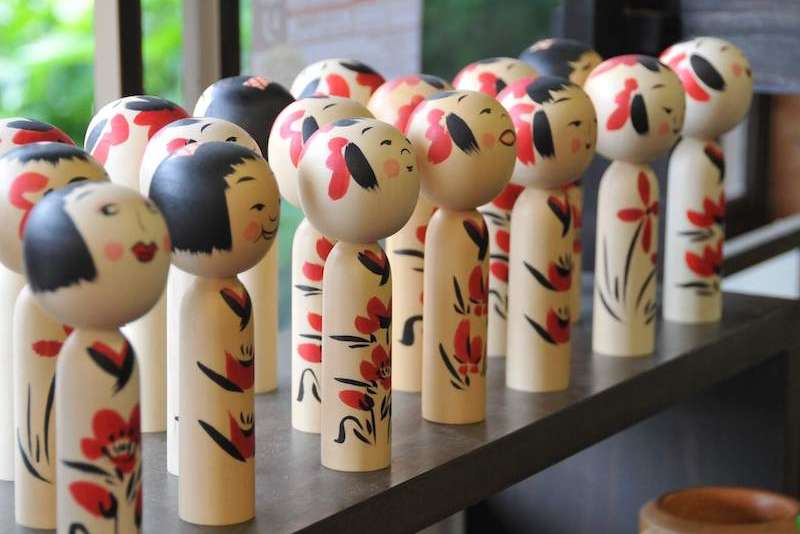 Types of kokeshi dolls new arrivals