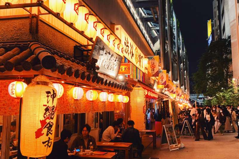 Your Restaurant Guide to Miyashita Park in Shibuya