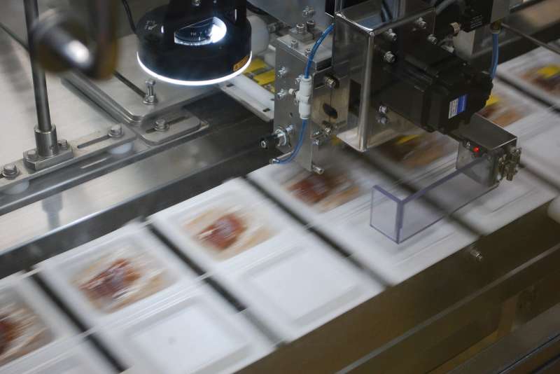 natto being made at takano foods