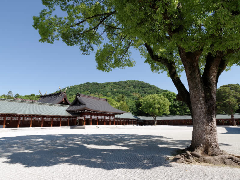 The First Emperor of Japan - Kashihara, Nara - Japan Travel