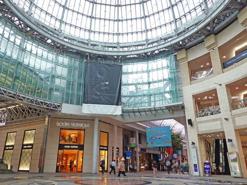 takamatsu marugamemachi shopping street