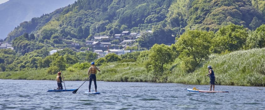 Descend the Niyodo River by e-bike and SUP