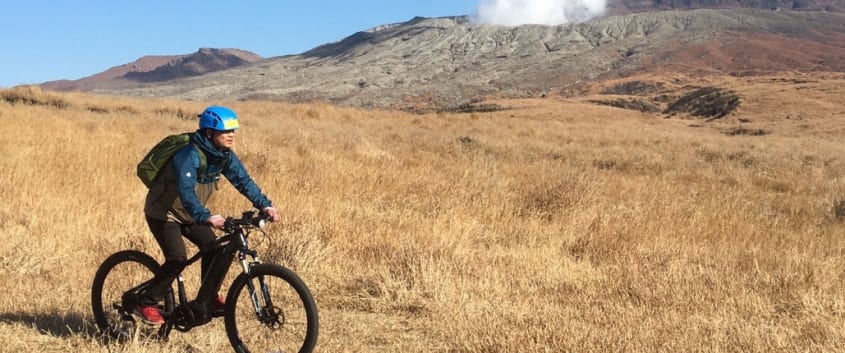 A cycling adventure in Aso