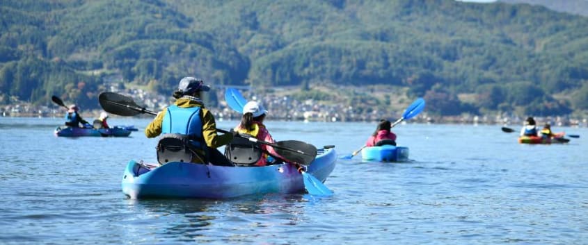 Kayak on Lake Suwa—Famous from the Works of Hiroshige and Hokusai