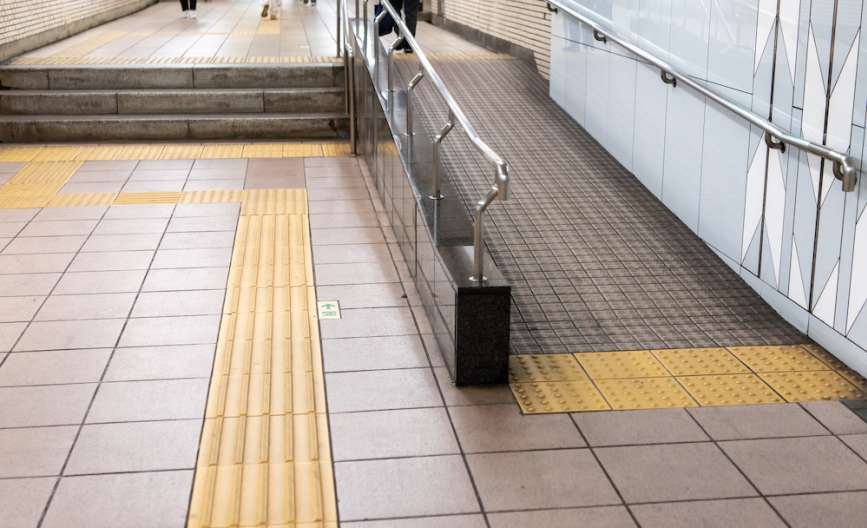 tenji burokku blocs braille japon