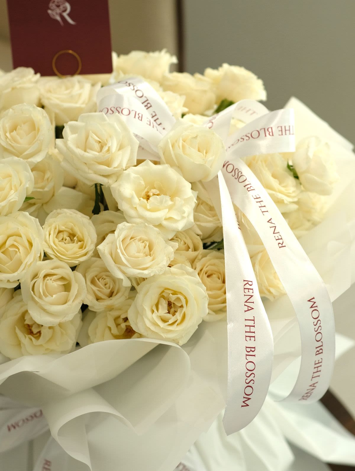 White Rose Harmony - Thumbnail 2 - fresh