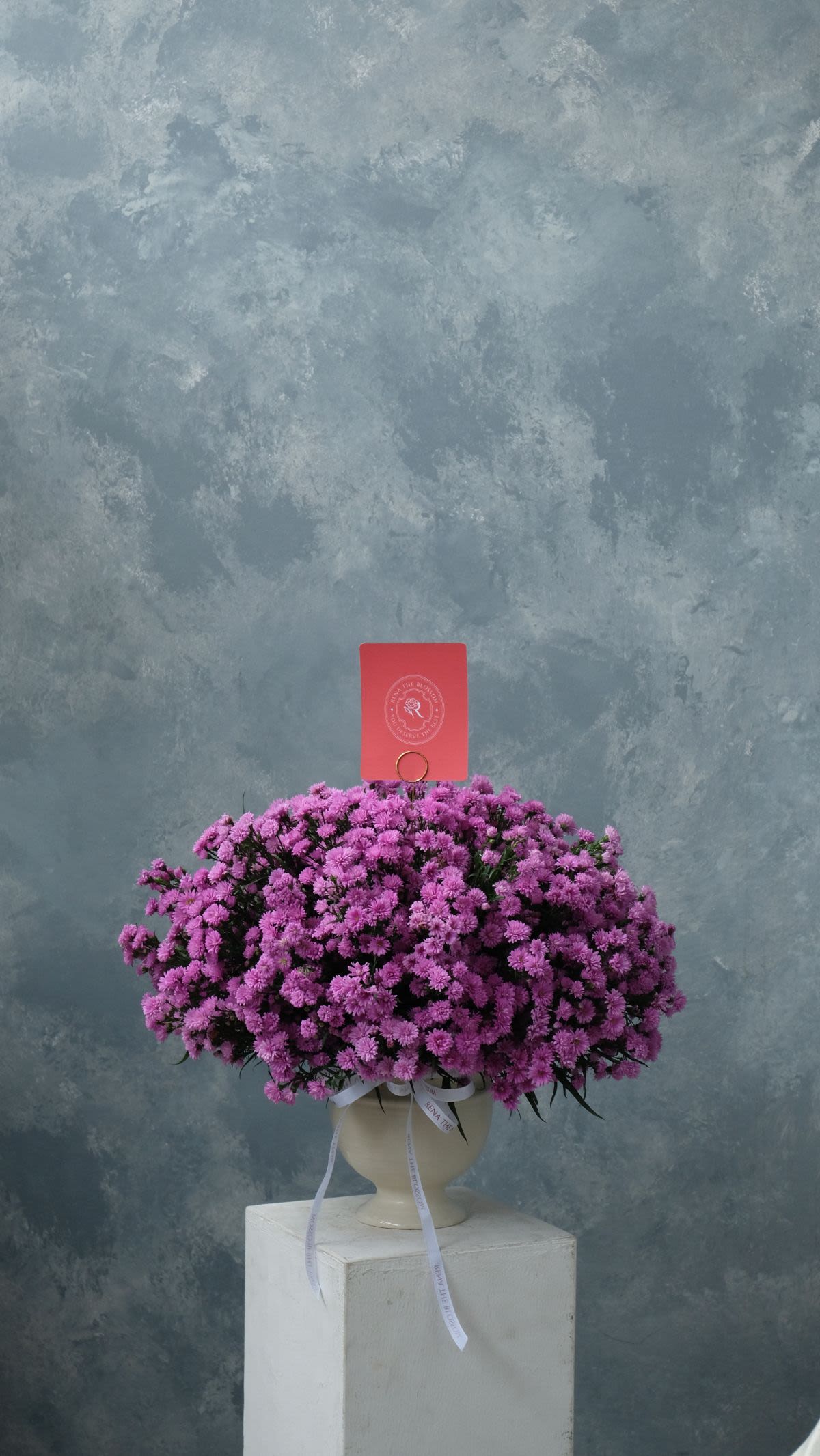 Amethyst Bloom - Thumbnail 2 - vase