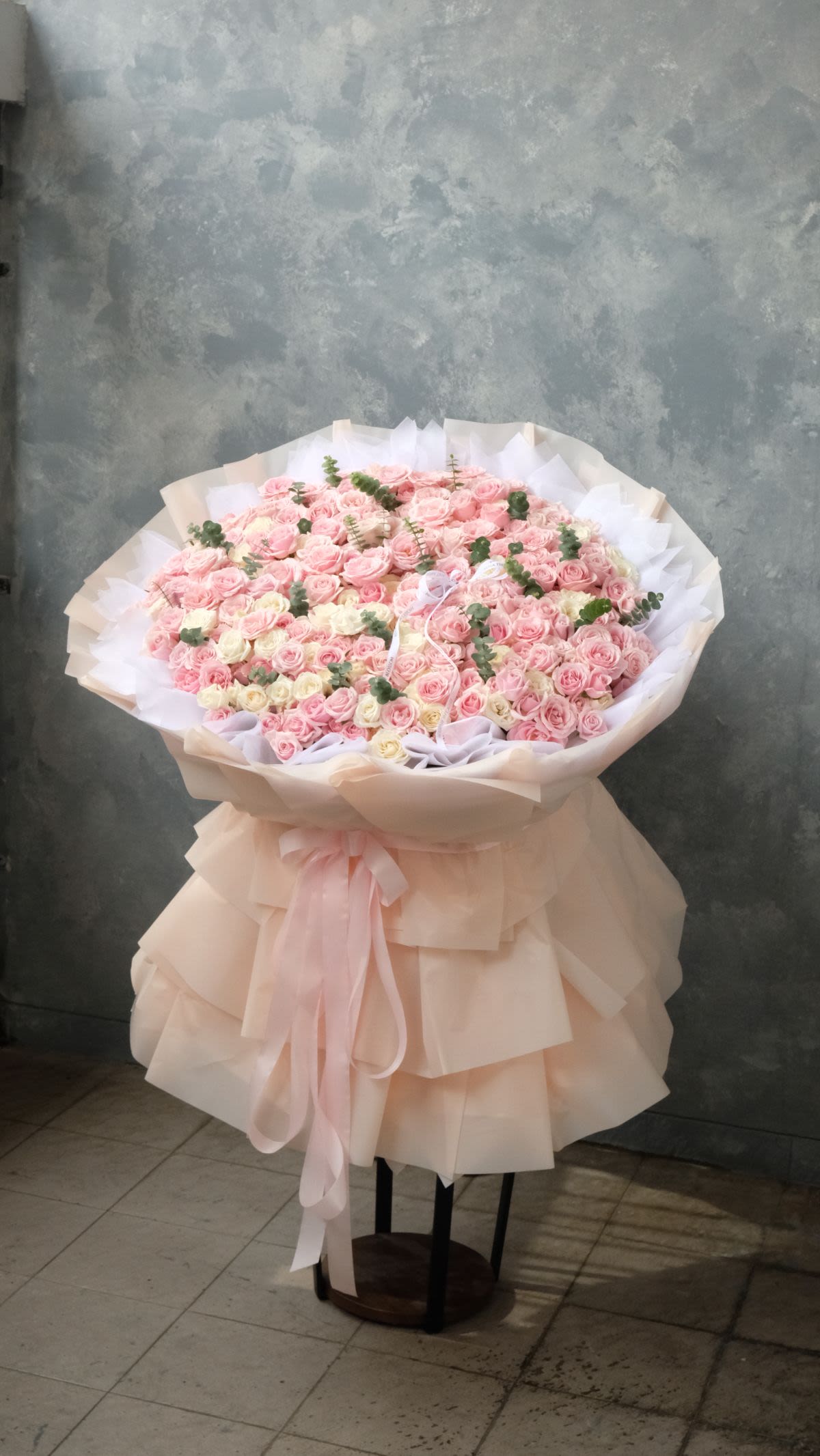 500 Stems Roses - Thumbnail 1 - fresh