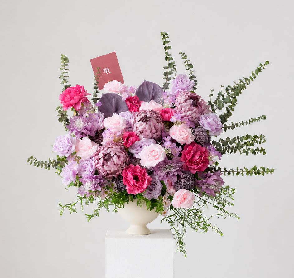 Plum Harmony - Plum-toned arrangement — sophisticated harmonious elegance. - Rena The Blossom Jakarta