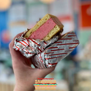 Picture of Strawbasil Ice Cream Sandwich