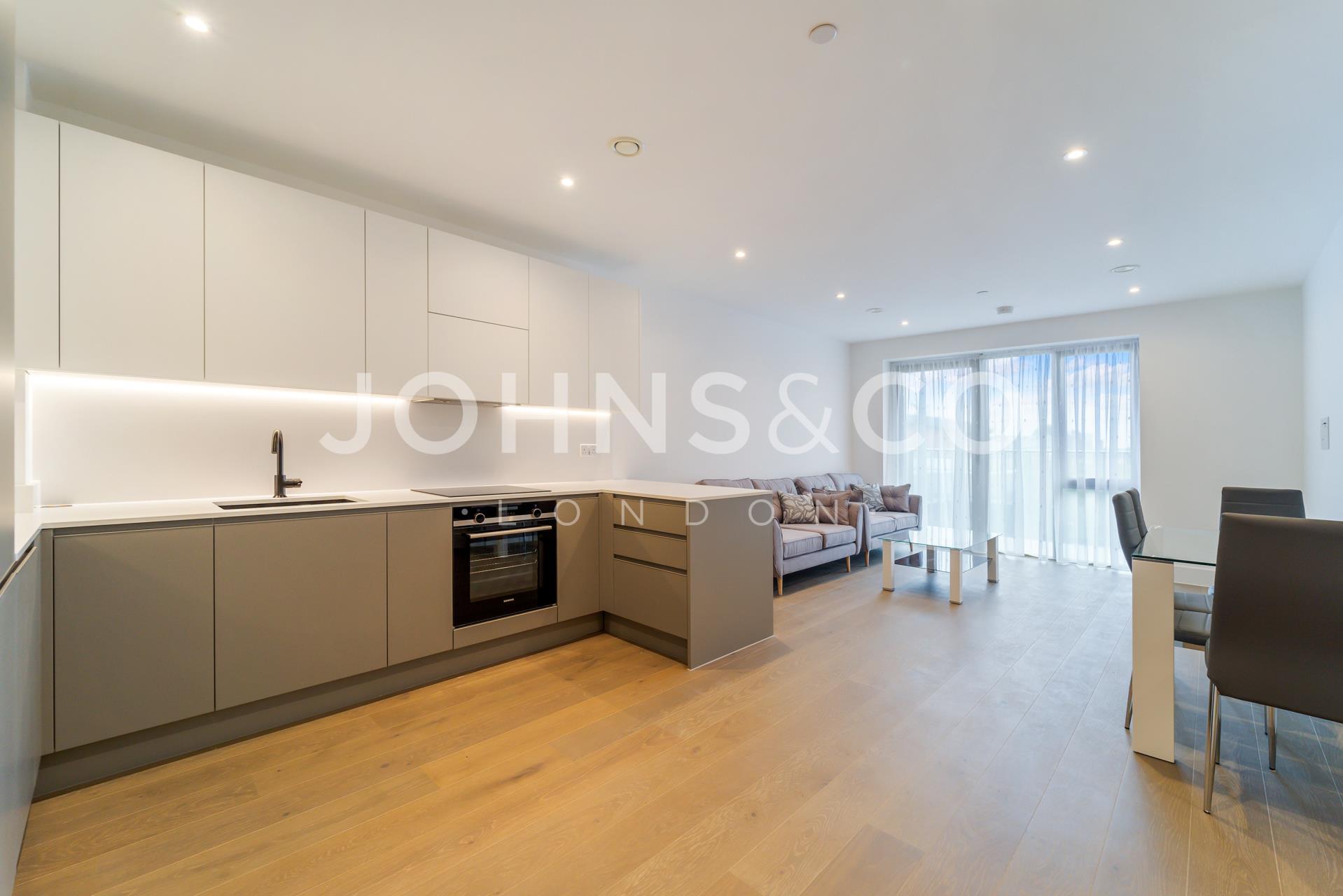 Lily House 2664714 | JOHNS&CO