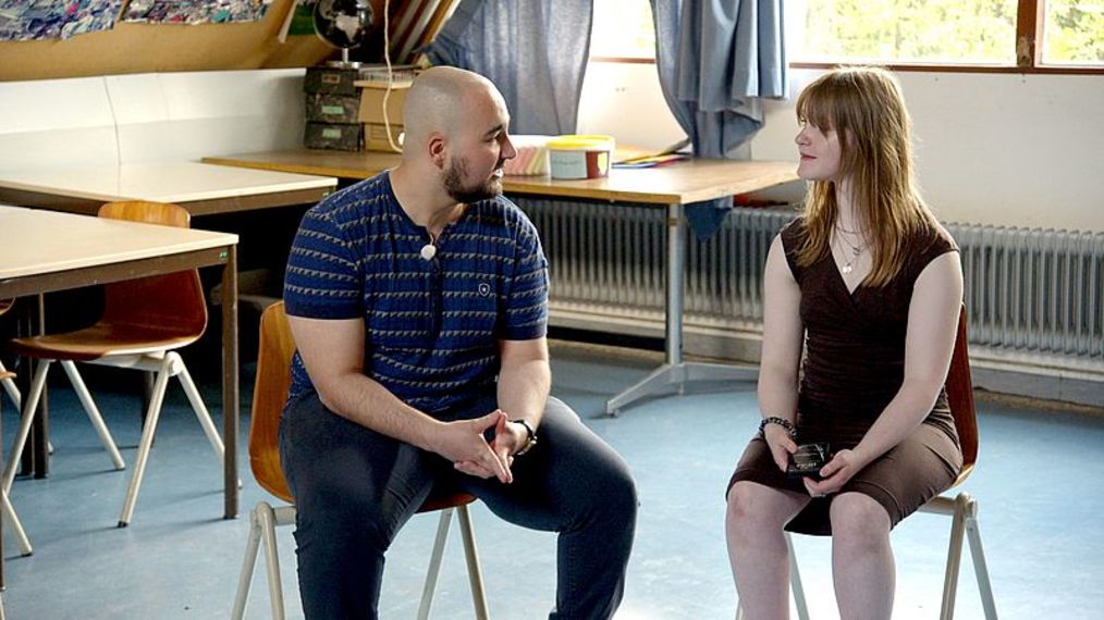 Jongeren Farid en Laura in gesprek over Join Us
