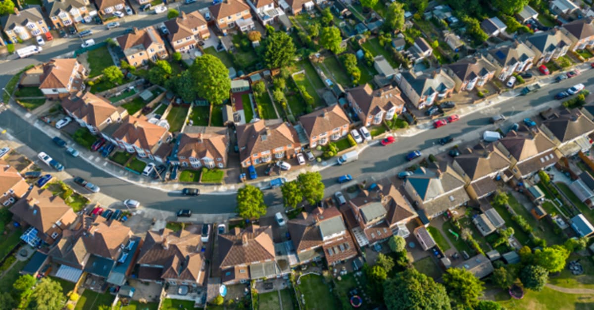 Have You Driven Through the Coventry Homeowners Association Neighborhood in Hercules, CA?