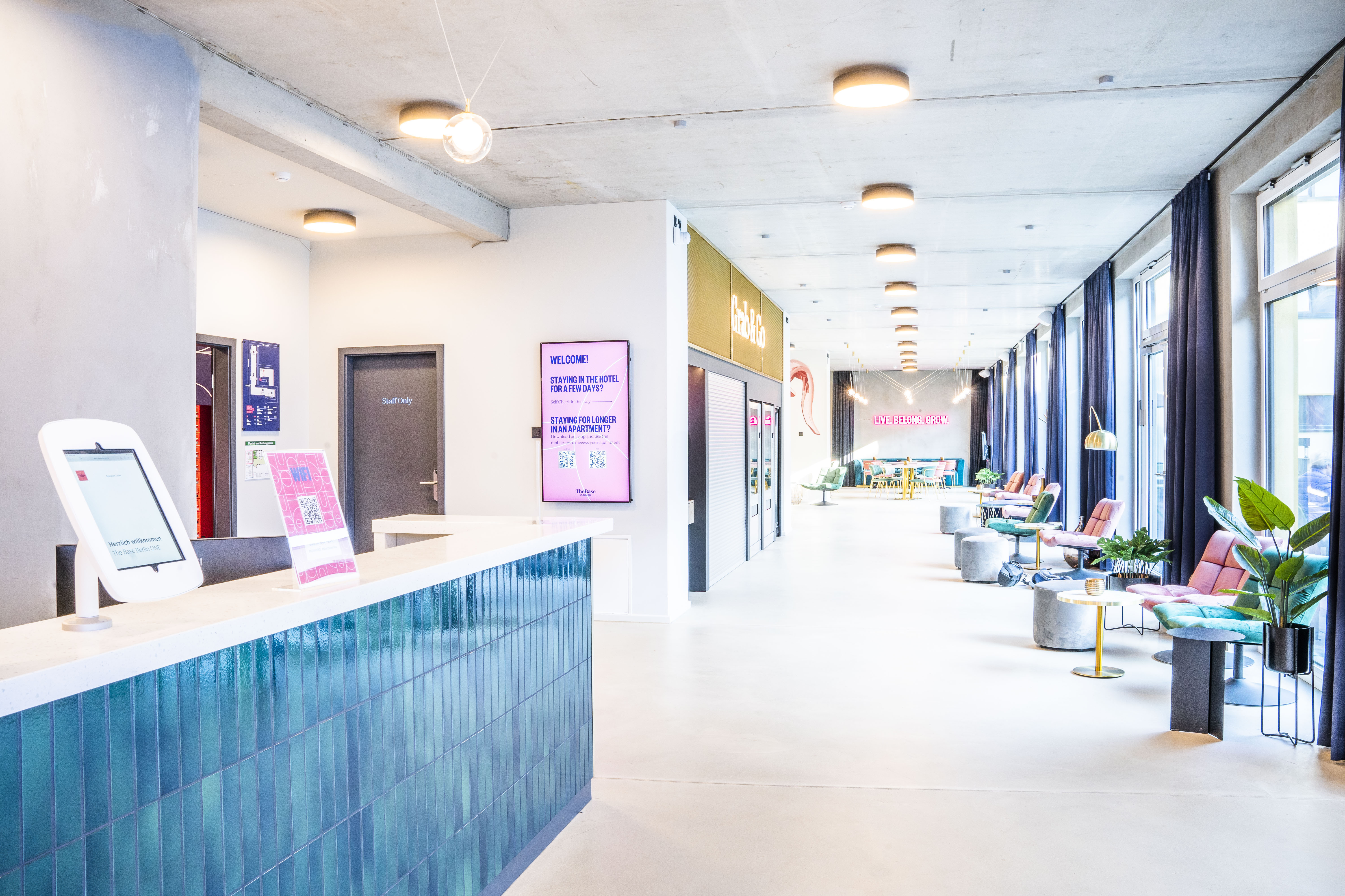 Lobby von The Base in Berlin