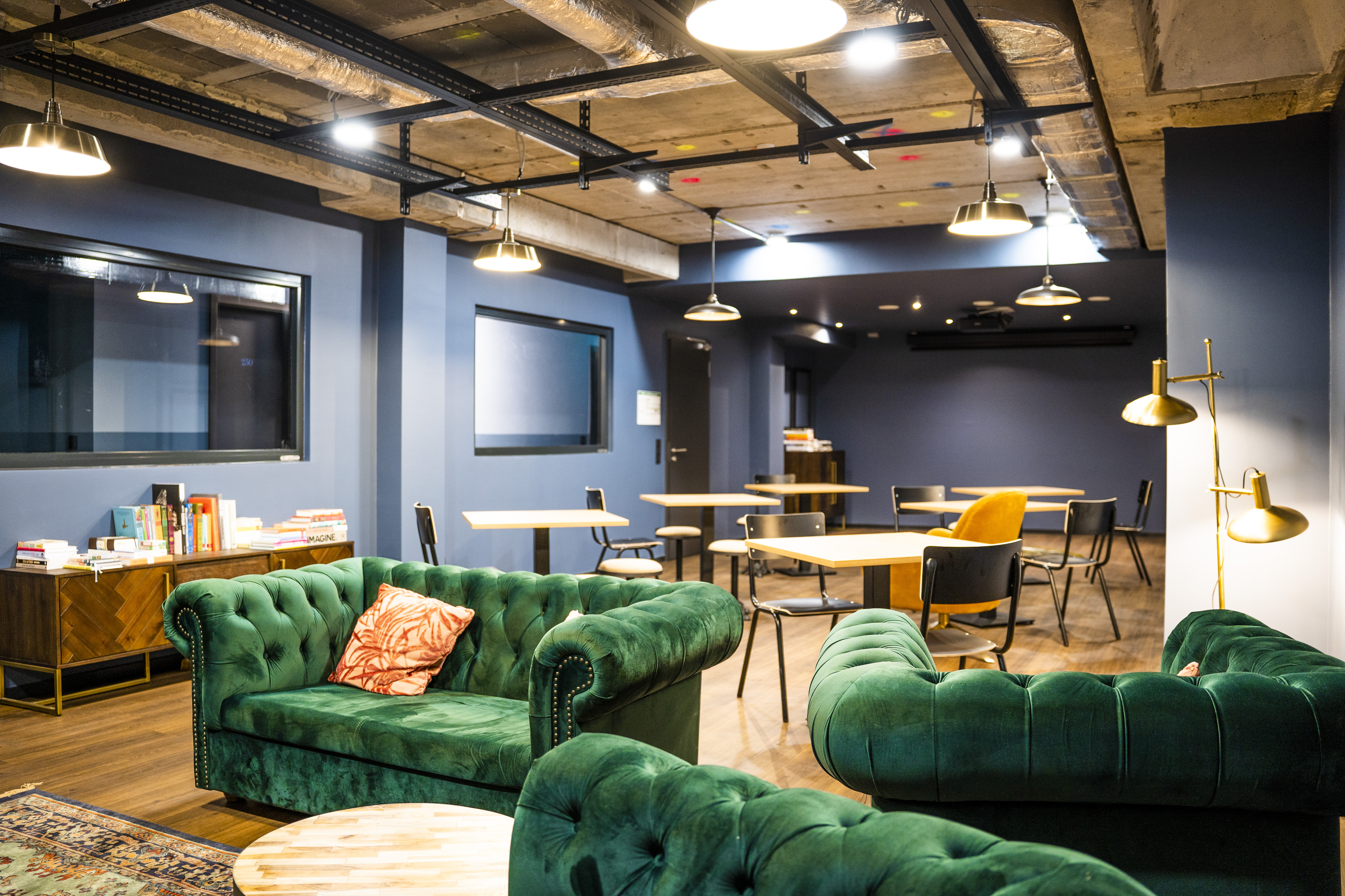 Library to relax, read and disconnect from the city hassle in Berlin