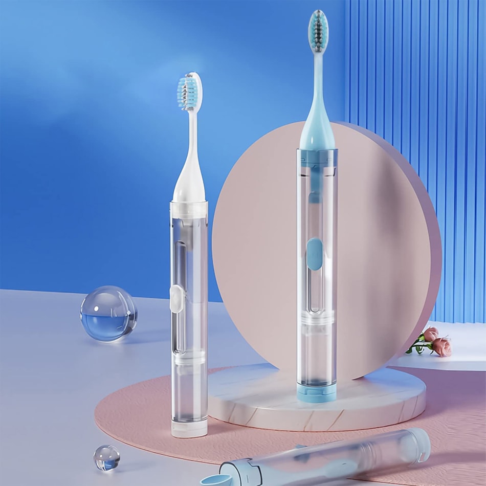 Toothbrush With Refillable Toothpaste Case Assorted Single Piece PropShop24 JVS1270467