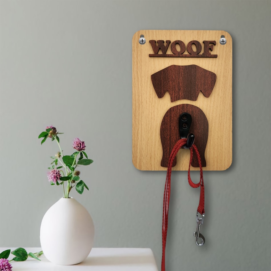 leash holder