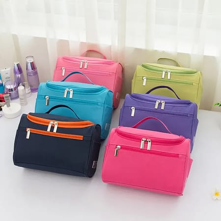 https://res.cloudinary.com/joinventures/f_auto,q_auto,t_pnopt9prodlp/products/p-cosmetic-bag-assorted-single-piece-271392-m.jpg