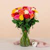 Bouquet of short multicolored roses Online