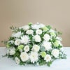 Funeral centrepiece in white tones Online