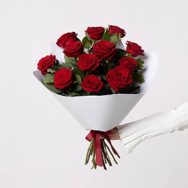12 Red Roses
