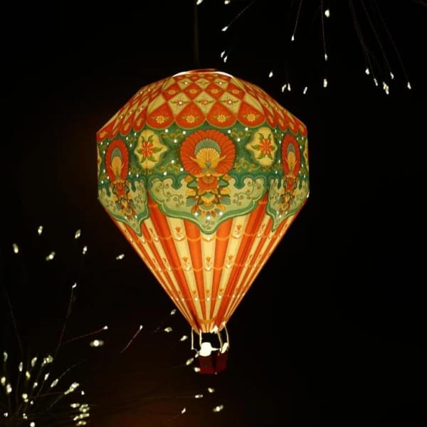 Big DIY Hot Air Balloon Lamp Shade: Red Design