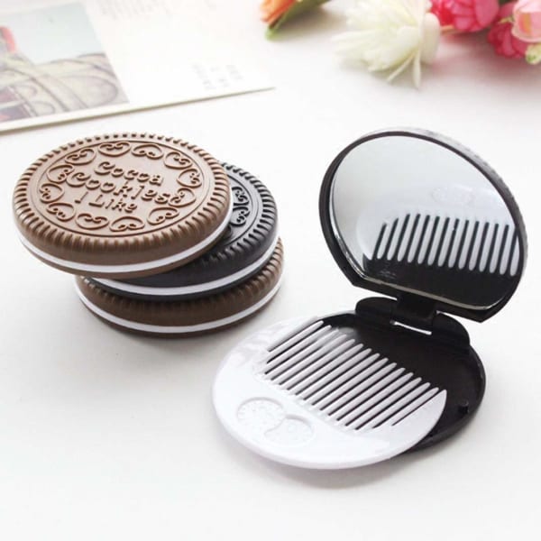 Compact Mirror With Comb - Cookie