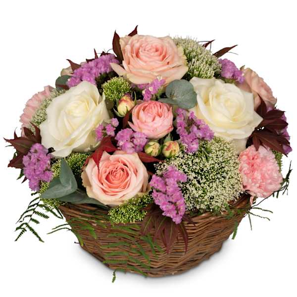 Flower arrangement A Basket full of Poetry with Roses
