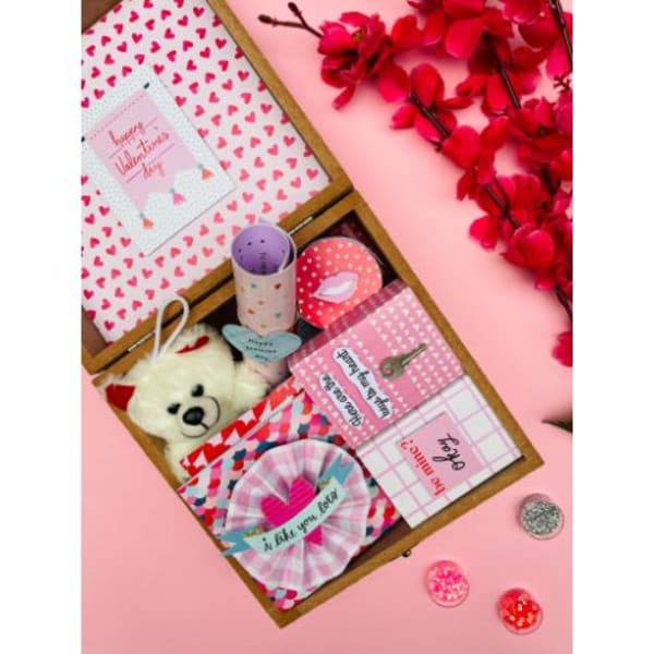 Gift Set - Love Hamper