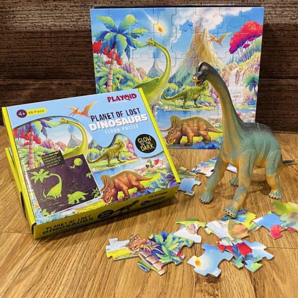 Glow In Dark Puzzle - Planet Of Lost Dinosaurs