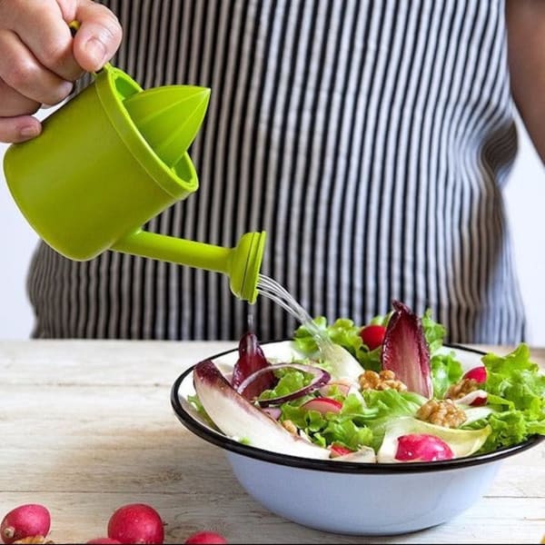 Lemoniere Kettle Watering Can-Shaped Juicer