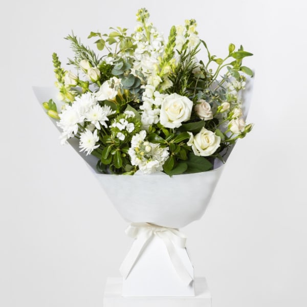 Neutral Bouquet in Water-Filled Box