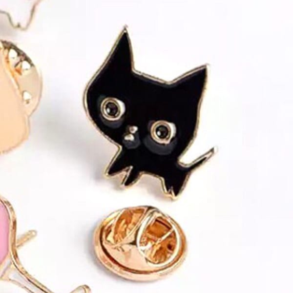 Pin - Kitty - Black