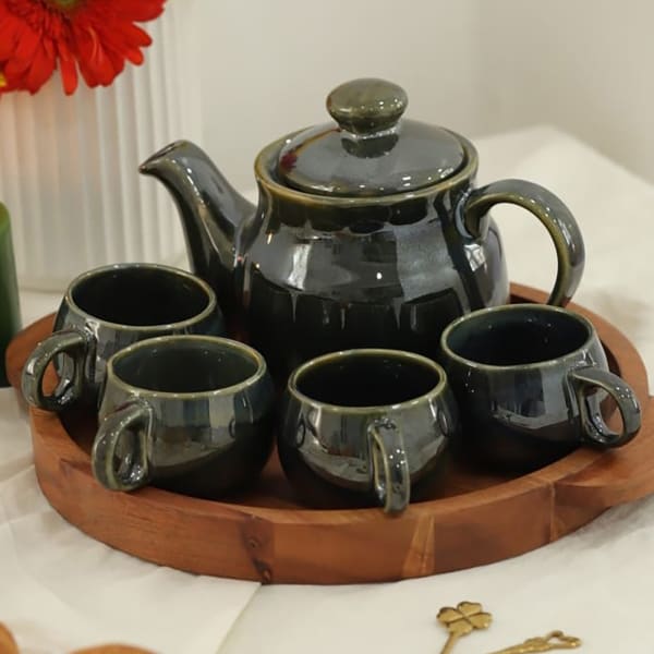 Teapot And Cup Set With Serving Tray - Ceramic