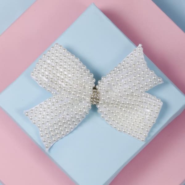 White Pearl Bow Tie Hair Clip