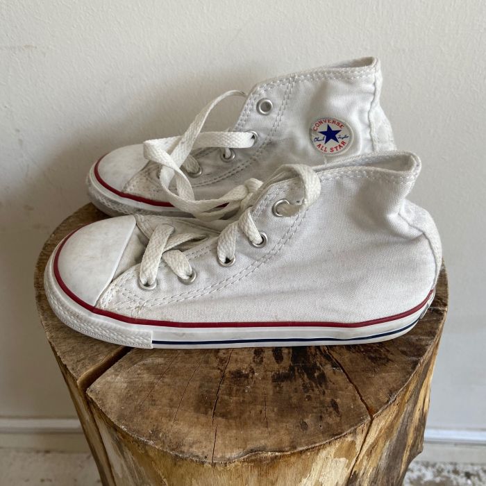 childrens converse size 10