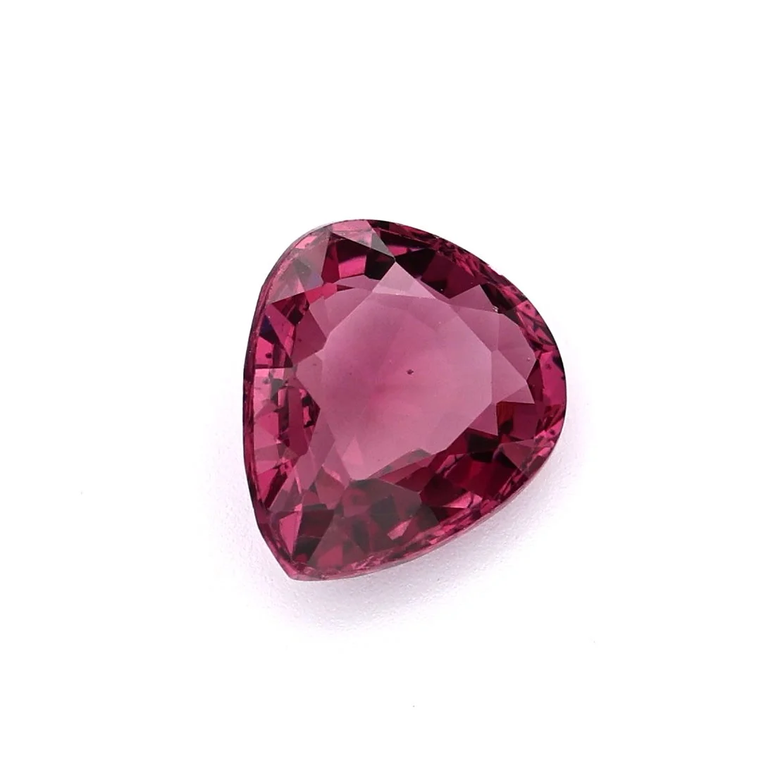 Natural Rose Garnet 2.75ct - Image 4