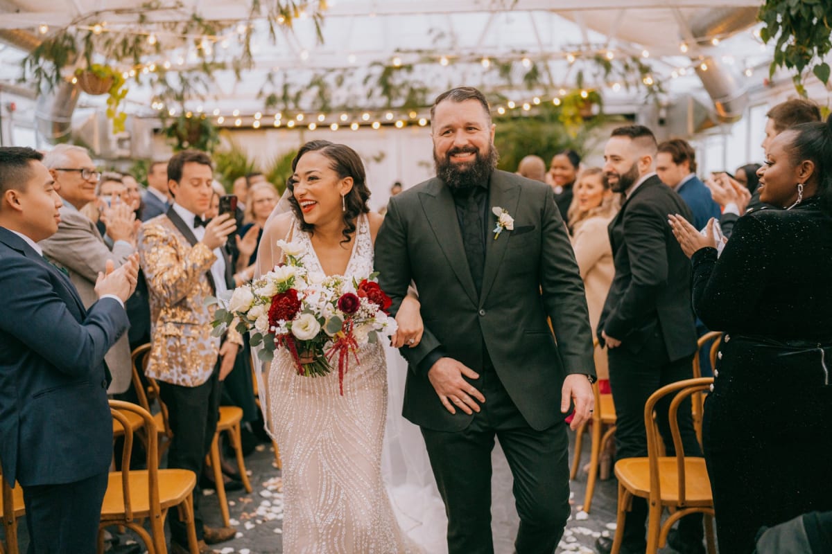 How to Get the Best Wedding Photos (Without Spending All Day Posing)