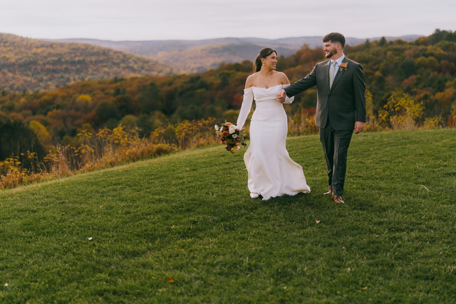 How Long Should a Wedding Photographer Stay? (Coverage Hours Explained)