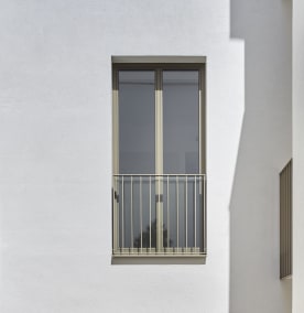 Französicher Balkon mit Fenstern von Josko